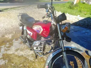 Dayang DY100T-8M 2014 Red