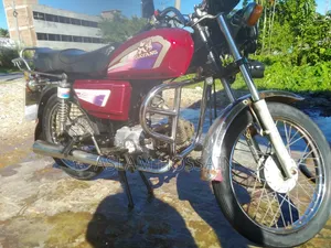 Dayang DY100T-8M 2014 Red