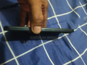 Vivo Y21d 128 GB Blue
