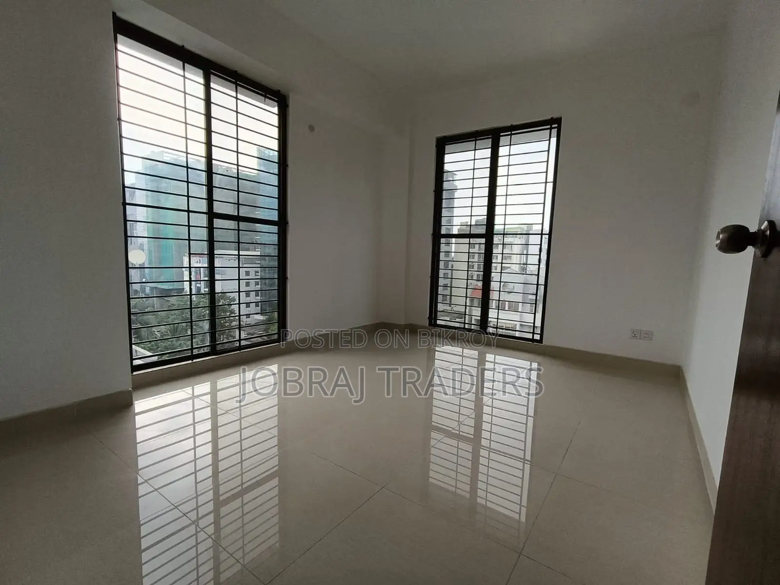 4 Bedroom Apartment in Bti, Basundhara for sale