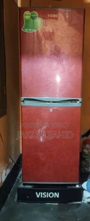 Vision 217L Refrigerator | Model VIS-217L | Used