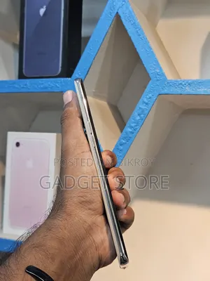 Oppo Reno9 256 GB Orange