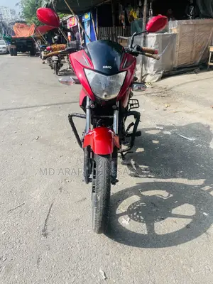 Hero Glamour 2015 Red