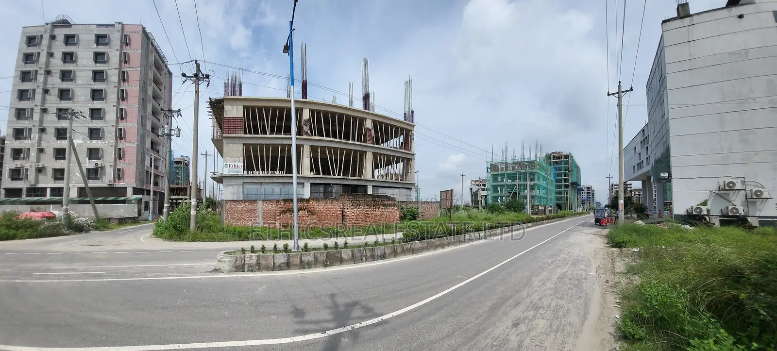 4-Bedroom Apartment in Anshira'S Nest, Jalshiri Abason for sale