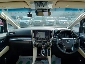 Toyota Alphard 2022 Pearl