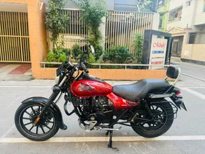 Bajaj Avenger 160 Street 2022 Red