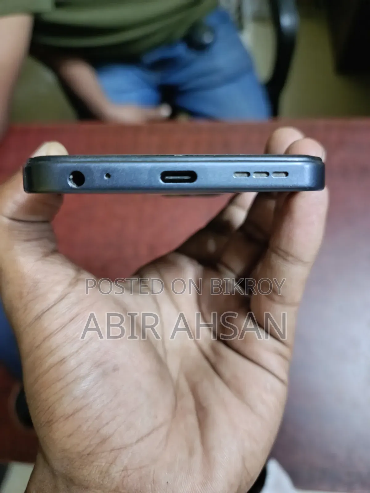 টেকনো স্পার্ক ৪০সি ১২৮ জিবি ব্ল্যাক