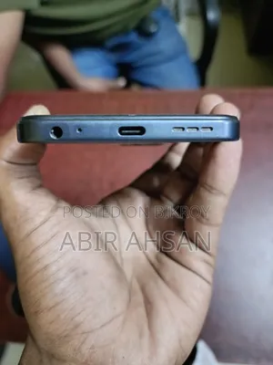 টেকনো স্পার্ক ৪০সি ১২৮ জিবি ব্ল্যাক