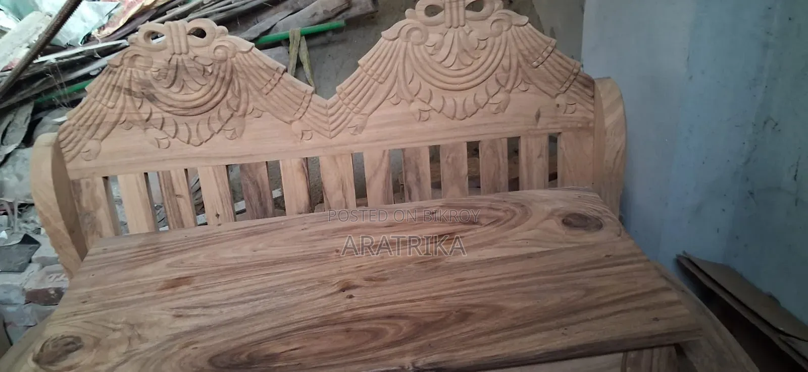 সোফা সেট ৬ সিটার