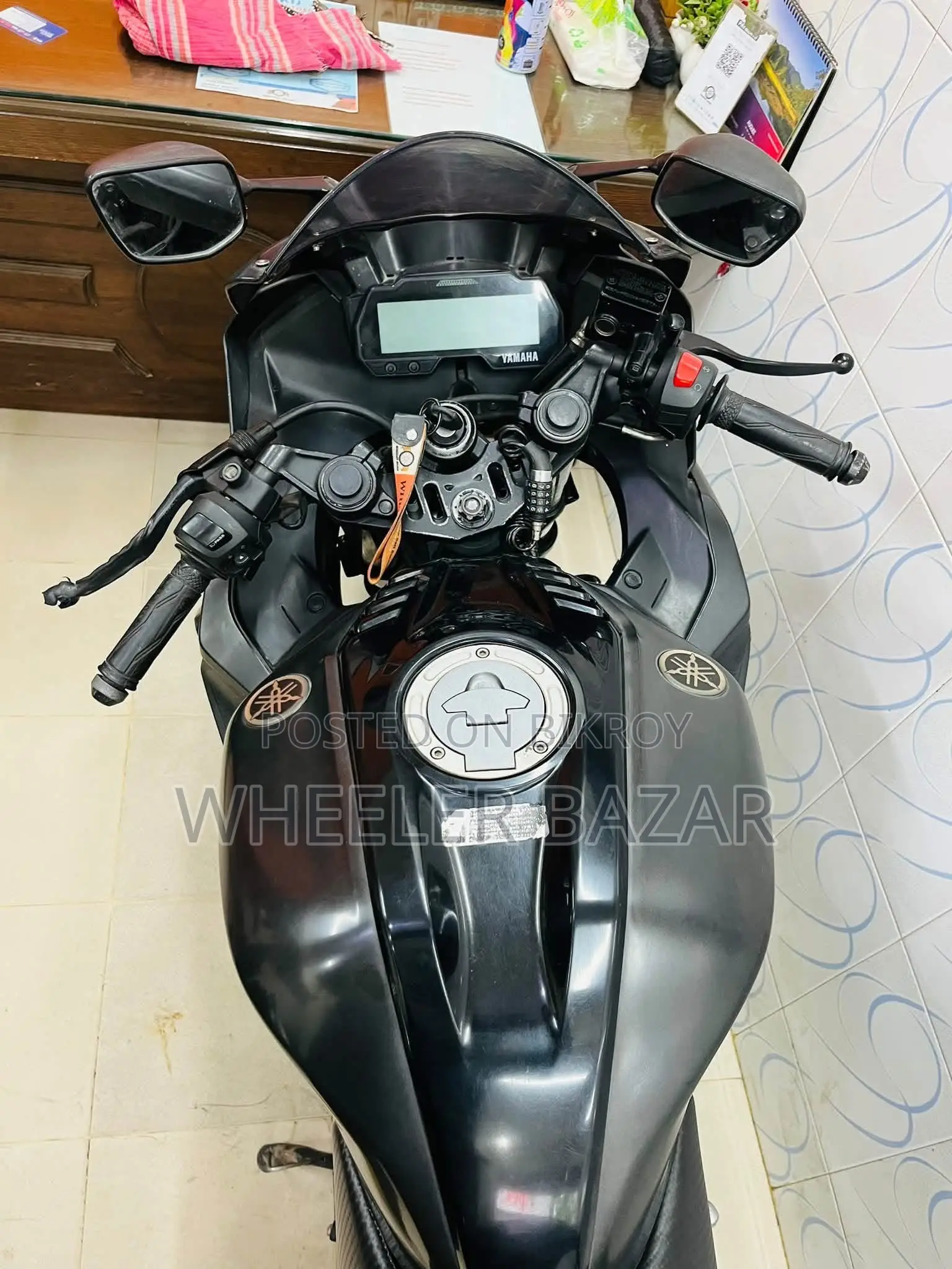 Yamaha R15 V3 2020 Black