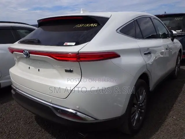 Toyota Harrier Hybrid Z 2021 Pearl