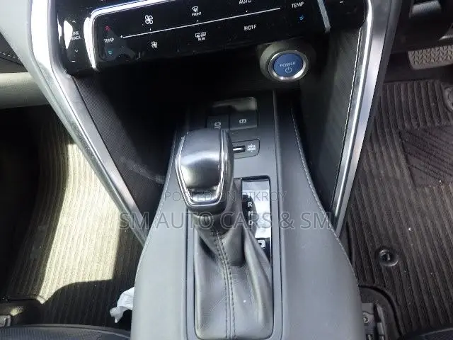Toyota Harrier Hybrid Z 2021 Pearl