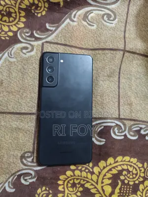 স্যামসাং গ্যালাক্সি এস২১ এফই ৫জি ১২৮ জিবি ব্ল্যাক