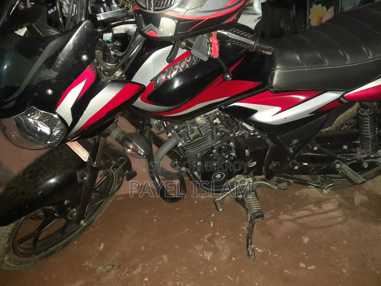 Bajaj Discover 110 2023 Black