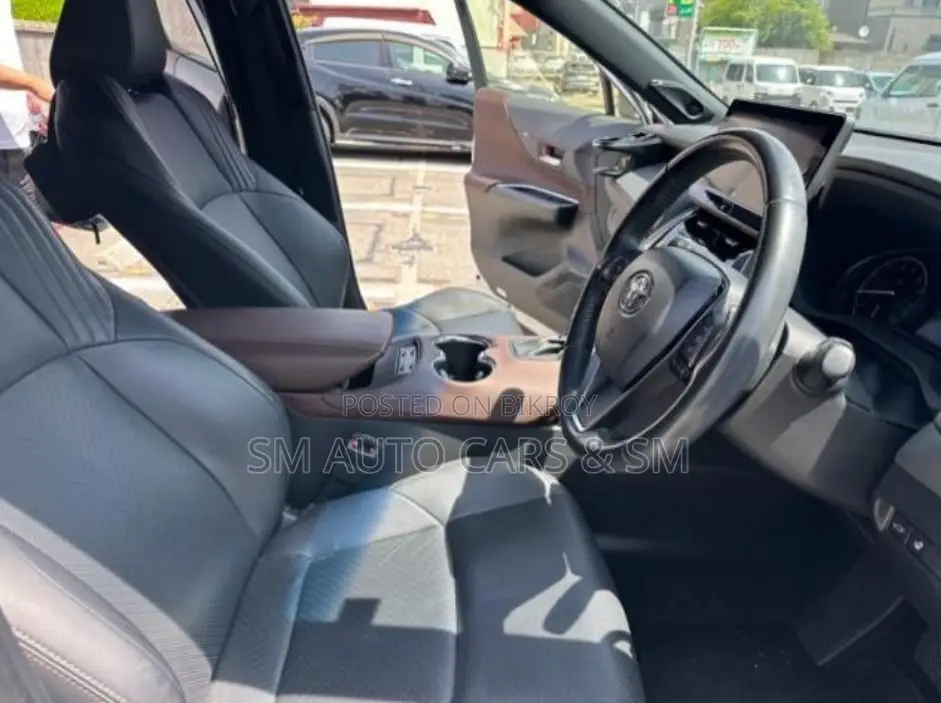 Toyota Harrier Z 2021 Pearl