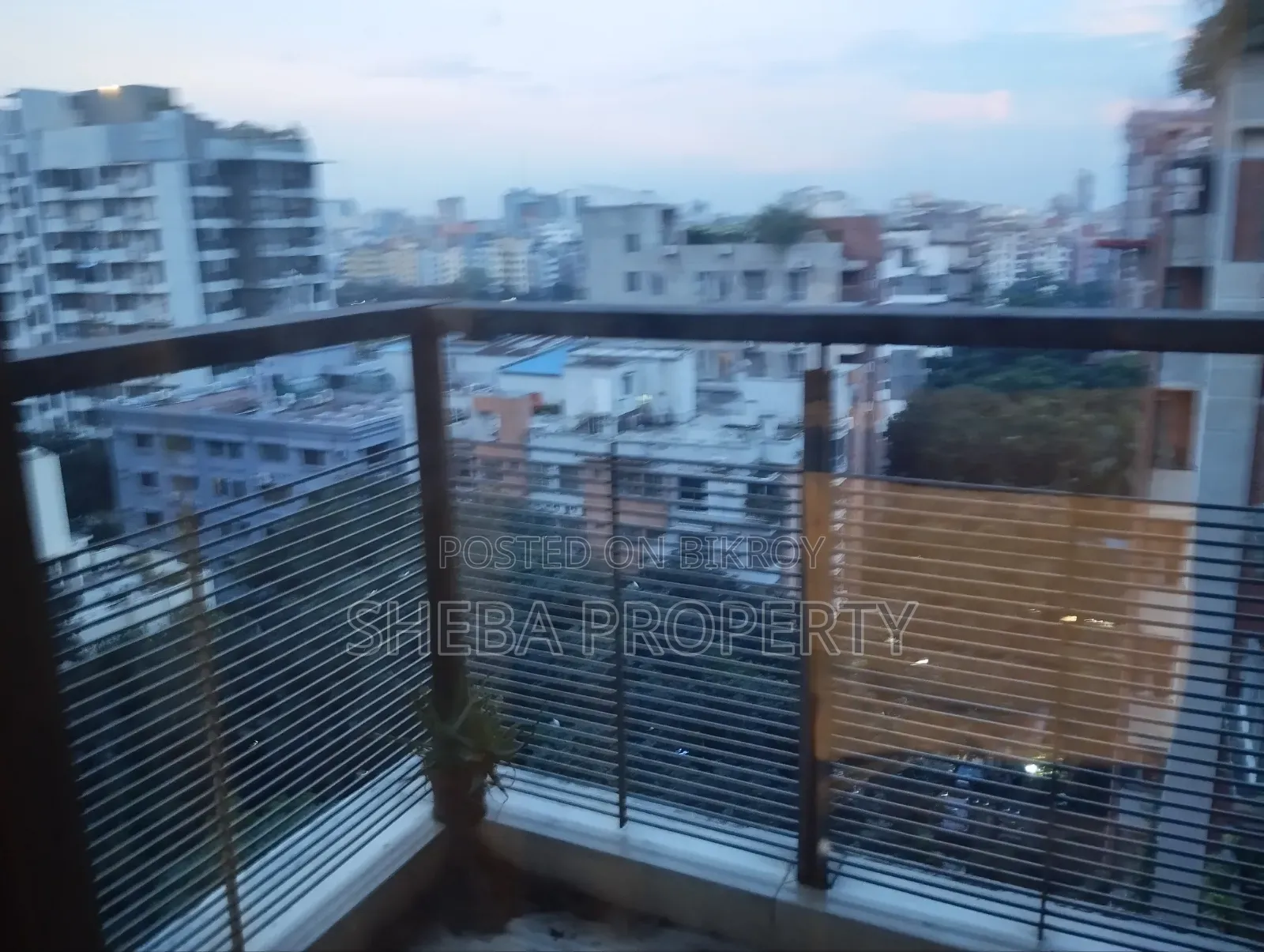 Furnished 4 Bedroom Apartment in Gulshan for rent