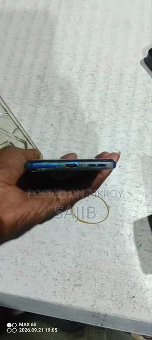 মোটোরোলা এজ ৬০ ফিউশন ২৫৬ জিবি ব্লু