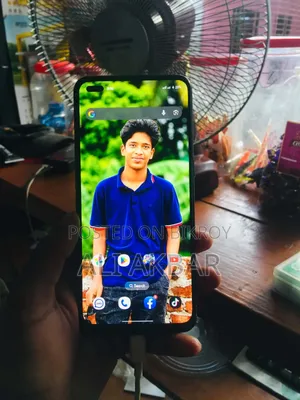 অপ্পো রেনো৪ (CPH2113) ১২৮ জিবি কালো