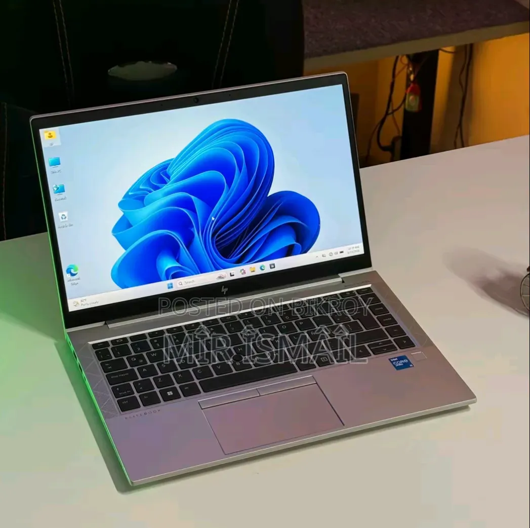 ল্যাপটপ HP EliteBook 840 G8 16GB ইন্টেল কোর i5 SSD 512GB