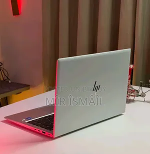 ল্যাপটপ HP EliteBook 840 G8 16GB ইন্টেল কোর i5 SSD 512GB