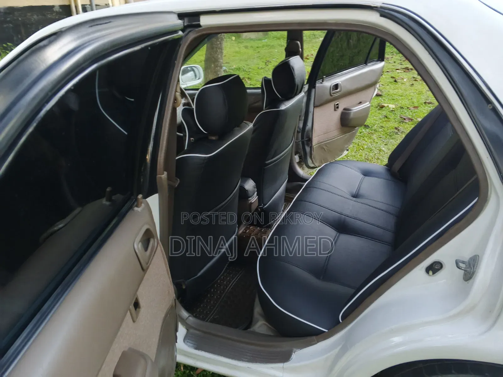 Toyota Corolla Sedan Automatic 1998 White