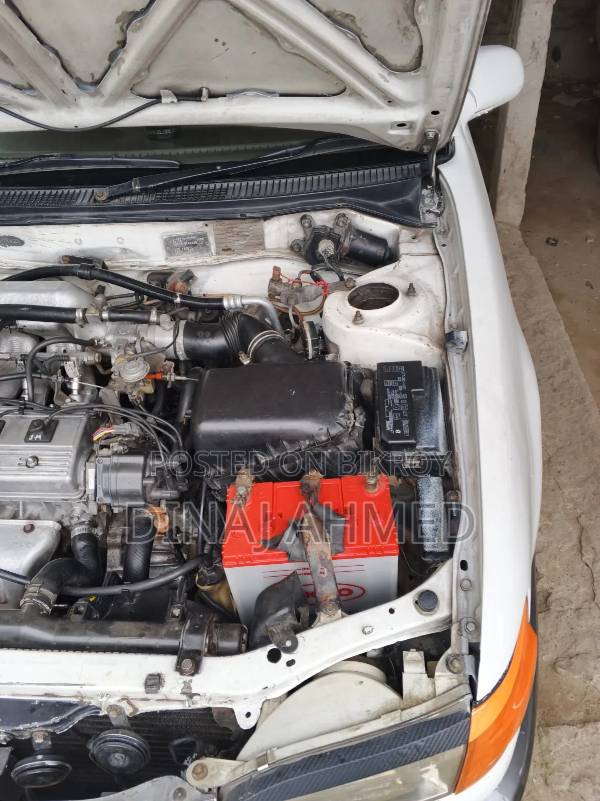 Toyota Corolla Sedan Automatic 1998 White