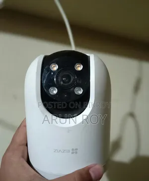 ইজভিজ স্মার্ট হোম ক্যামেরা সিএস-এইচ৮সি (৪জি) এবং শাওমি স্মার্ট ক্যামেরা সি২০০