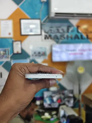 Nothing Phone 2a 128 GB White