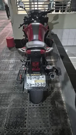 Yamaha Fazer FI V2 2022 Red