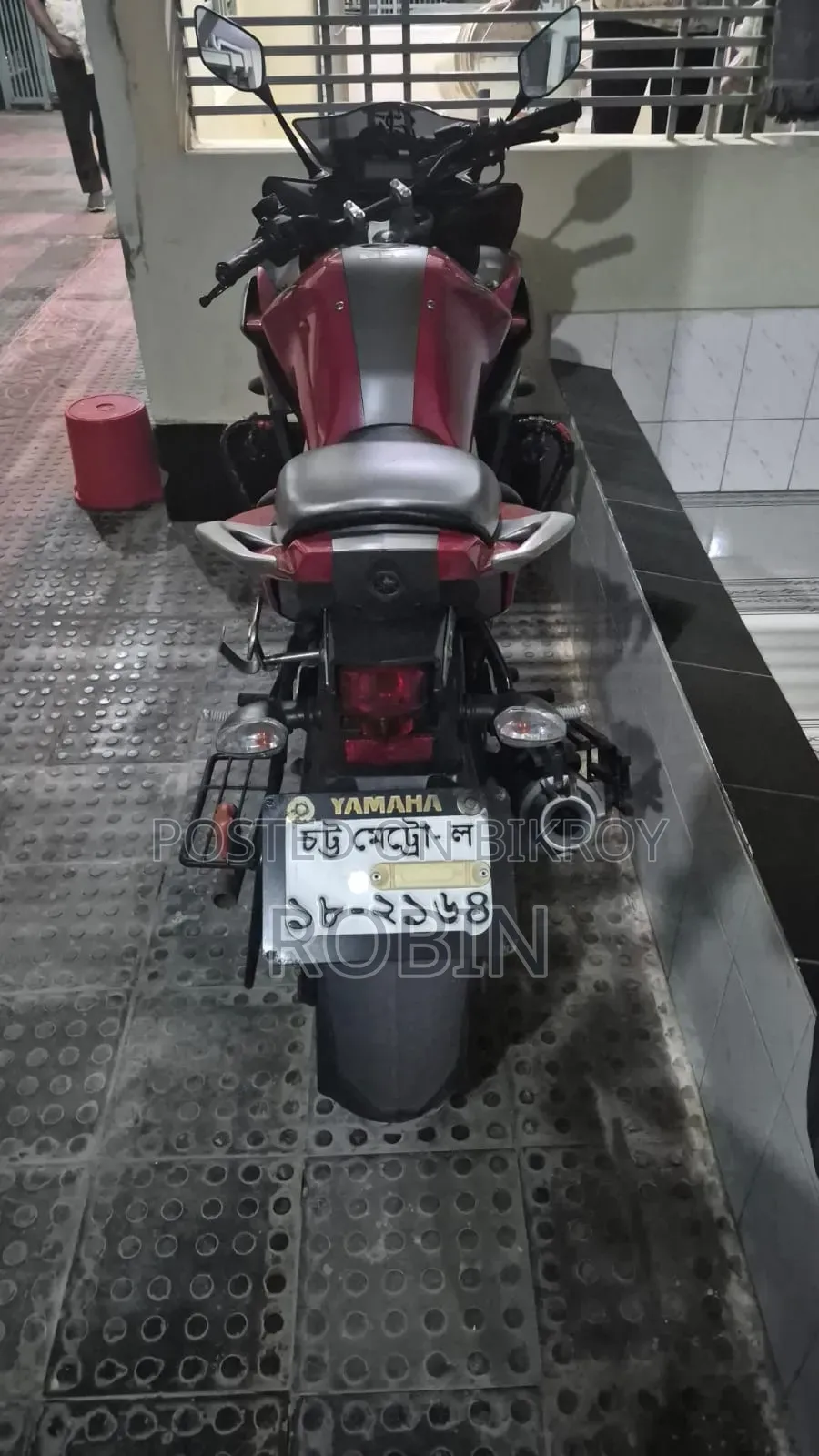 Yamaha Fazer FI V2 2022 Red