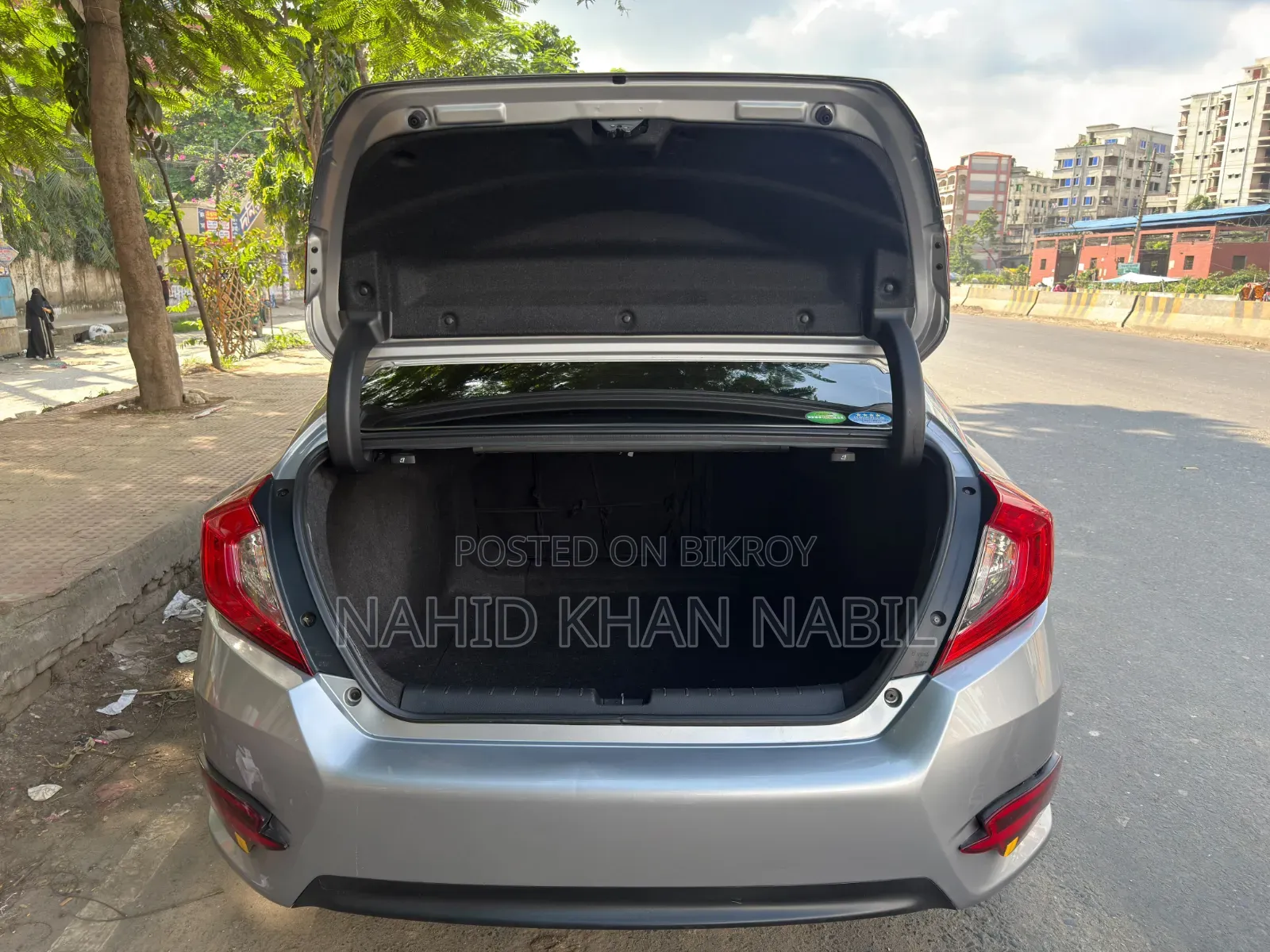 হোন্ডা সিভিক ২০১৮ সিলভার