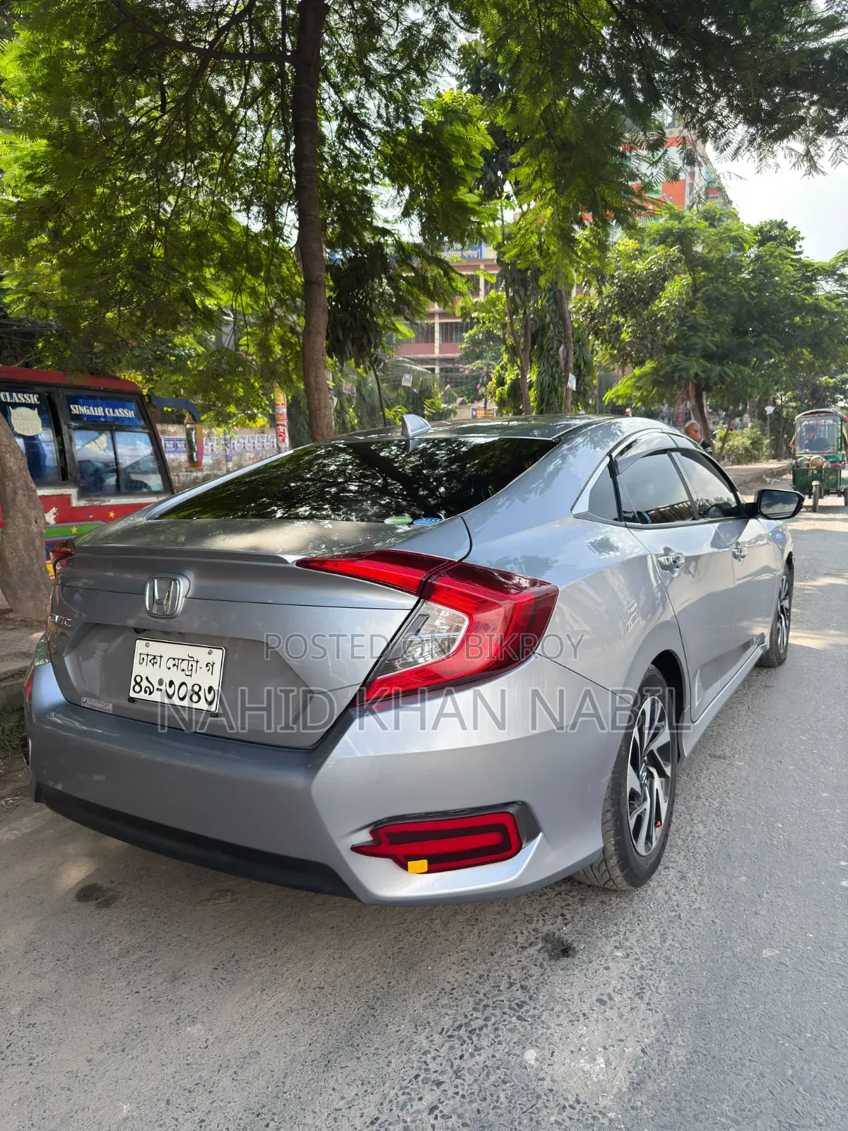 হোন্ডা সিভিক ২০১৮ সিলভার