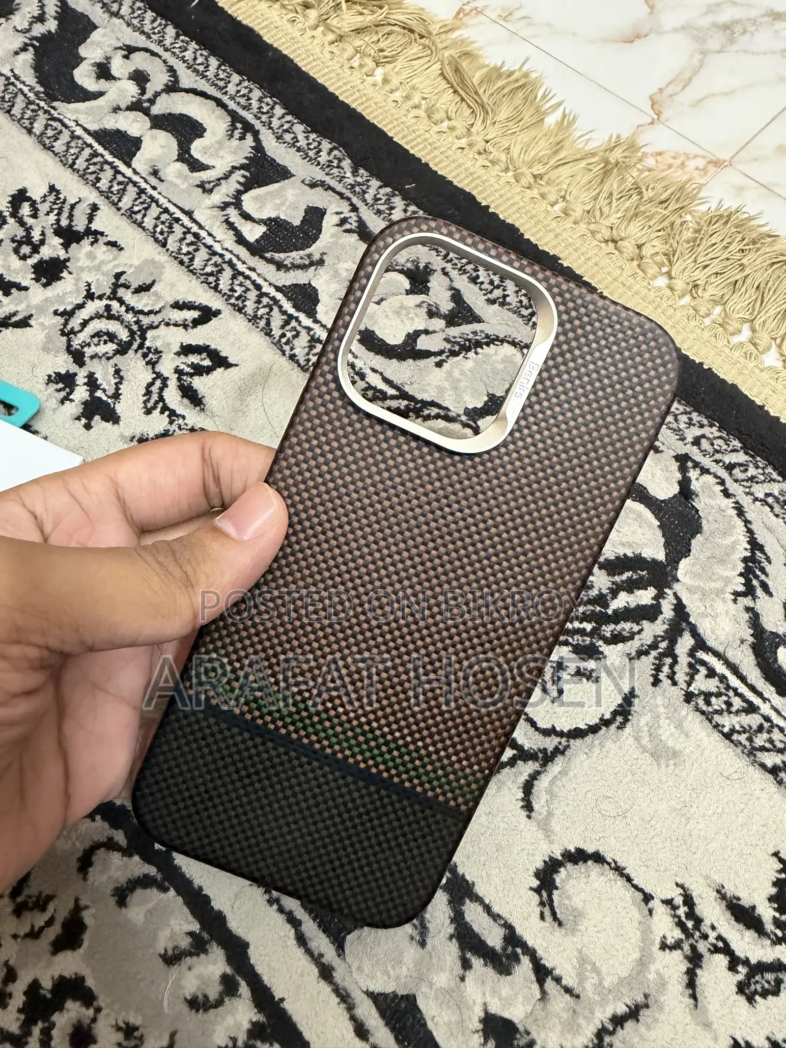 iPhone 16 Pro Max Benks Cover