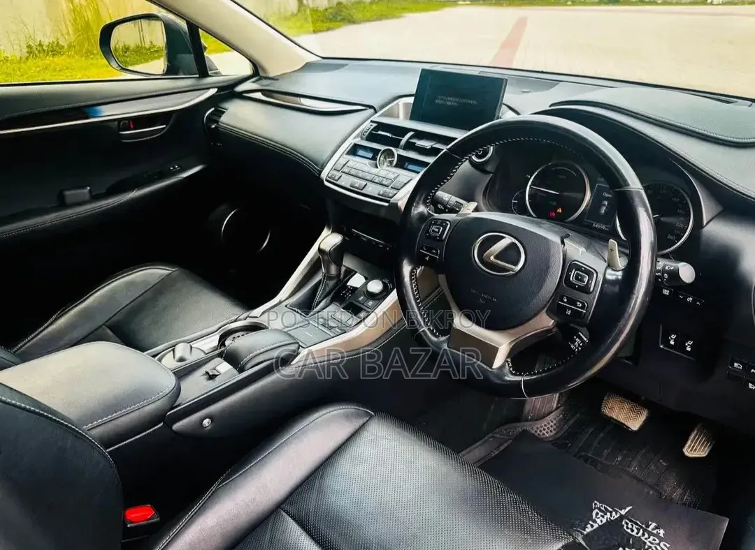 Lexus NX 300h AWD 2016 Black