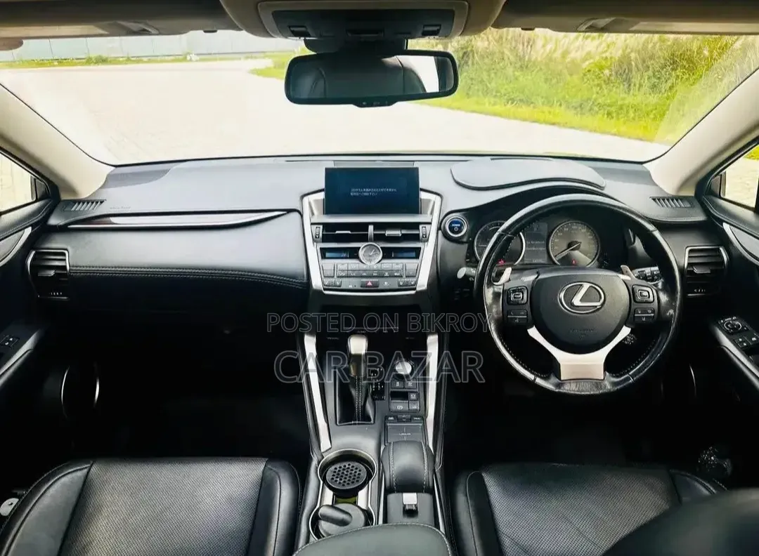Lexus NX 300h AWD 2016 Black