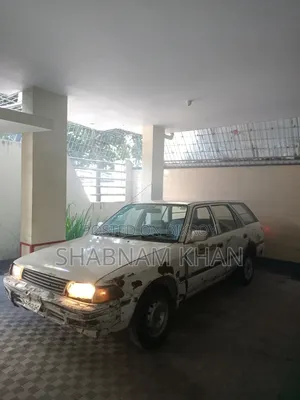 Toyota Carina 1.5 FWD Sedan 1991 White
