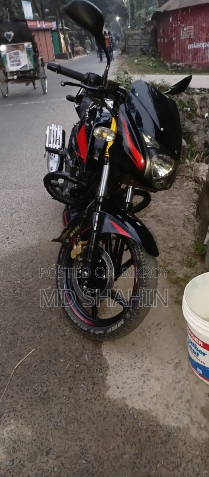 Bajaj Pulsar 150 2019 Red