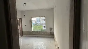 ডেমরায় বিক্রির জন্য আসবাবপত্রসহ ৩-বেডরুমের অ্যাপার্টমেন্ট