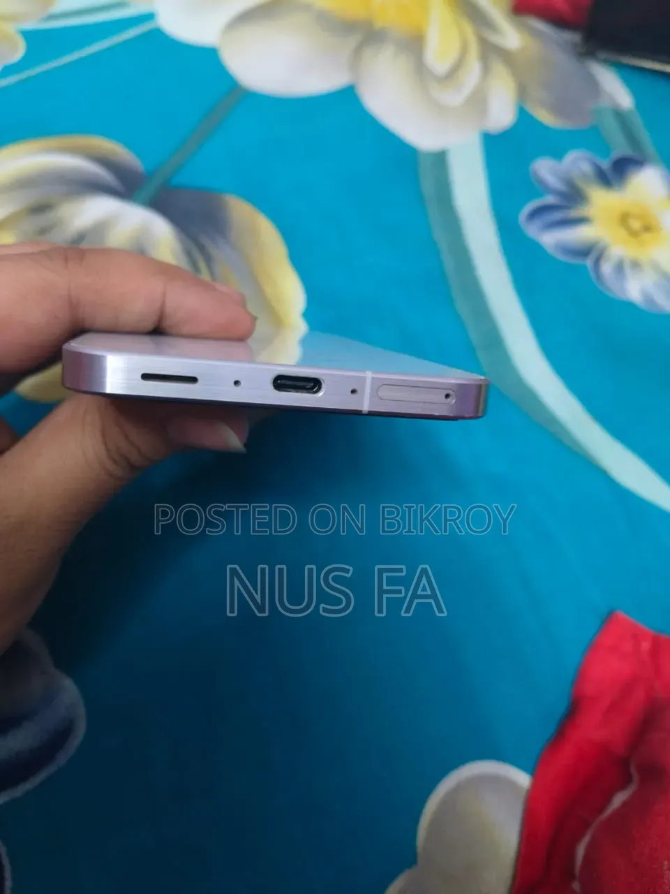 স্যামসাং গ্যালাক্সি এ৫৬ ১২৮ জিবি হোয়াইট