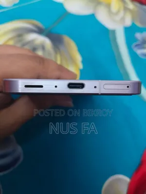 স্যামসাং গ্যালাক্সি এ৫৬ ১২৮ জিবি হোয়াইট