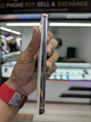 Samsung Galaxy S23 256 GB Gold