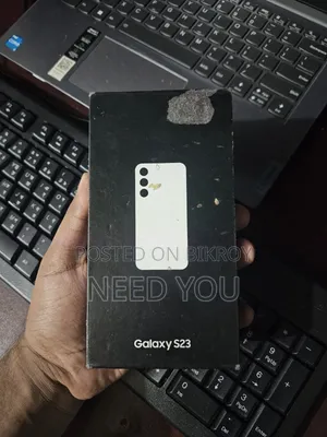 স্যামসাং গ্যালাক্সি এস২৩ ১২৮ জিবি হোয়াইট