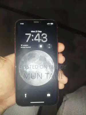 Apple iPhone 11 64 GB Red