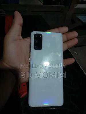 স্যামসাং গ্যালাক্সি এস২০+ ৫জি ১২৮ জিবি হোয়াইট