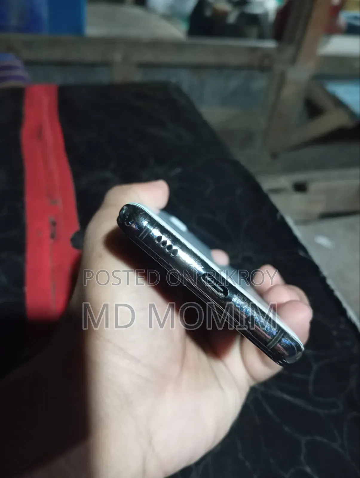 স্যামসাং গ্যালাক্সি এস২০+ ৫জি ১২৮ জিবি হোয়াইট