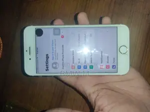 Apple iPhone 6s 16 GB Pink