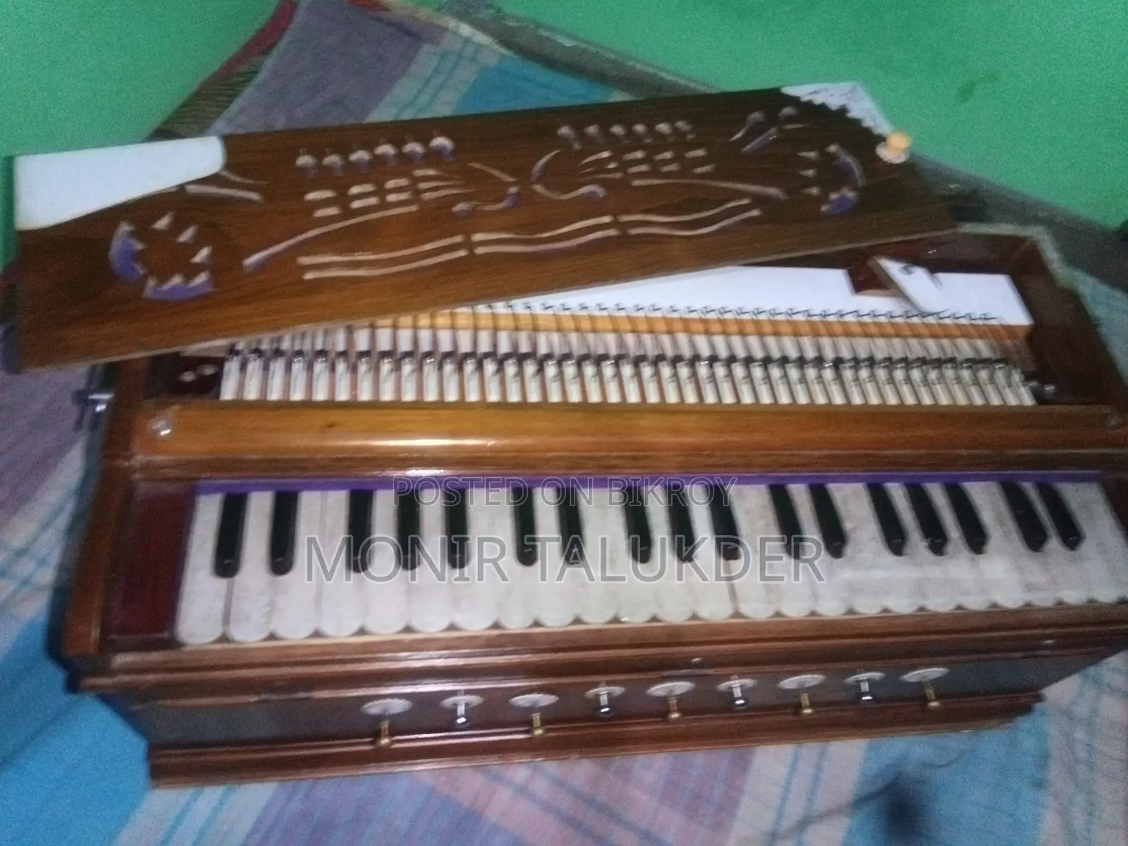 Harmonium Sell