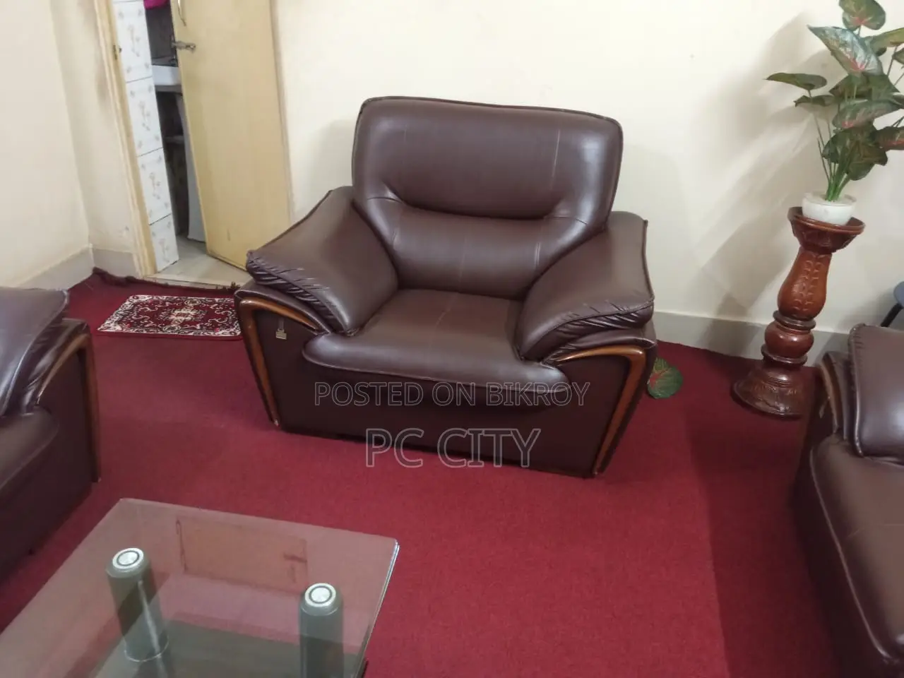 Hatil Leather Sofa