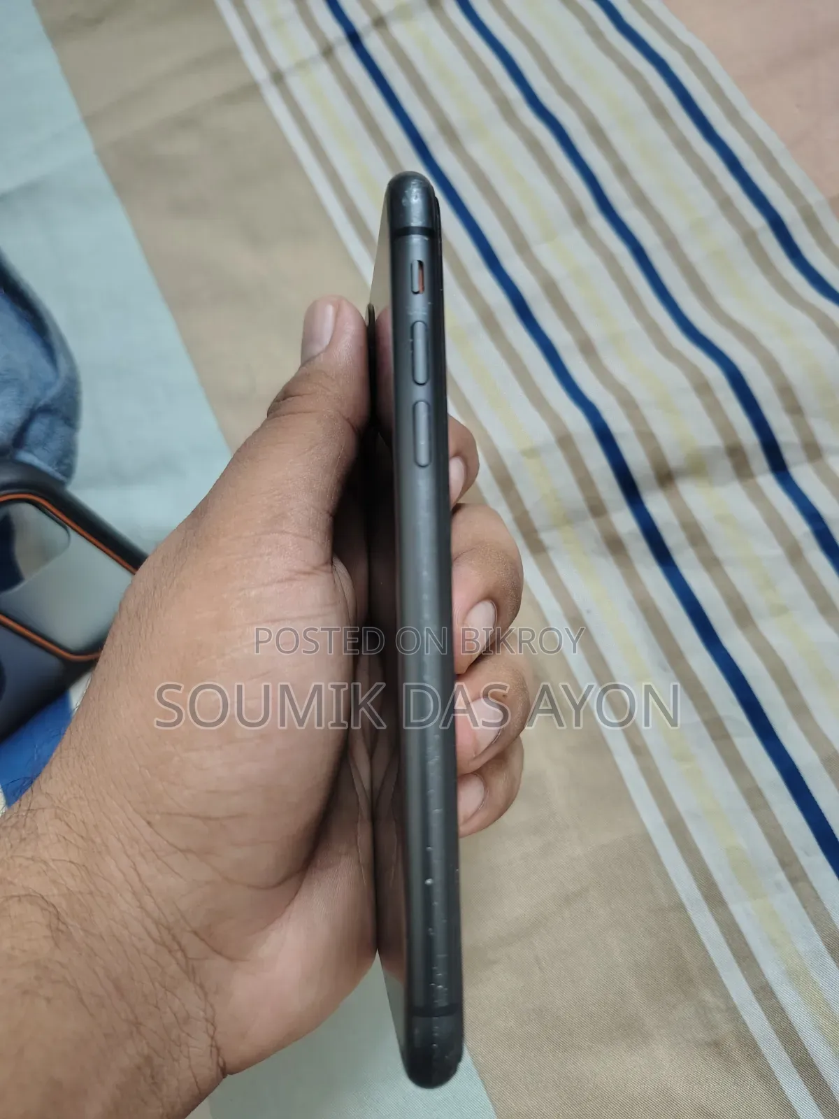 অ্যাপল আইফোন ১১ ১২৮ জিবি কালো
