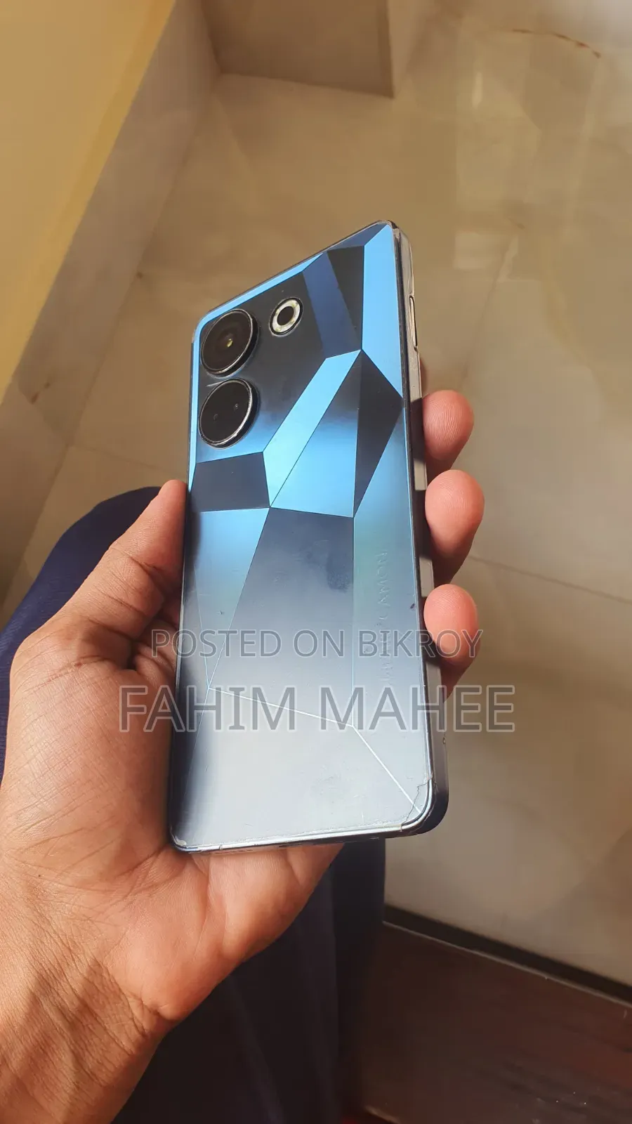 টেকনো ক্যামন ২০ ২৫৬ জিবি ব্লু